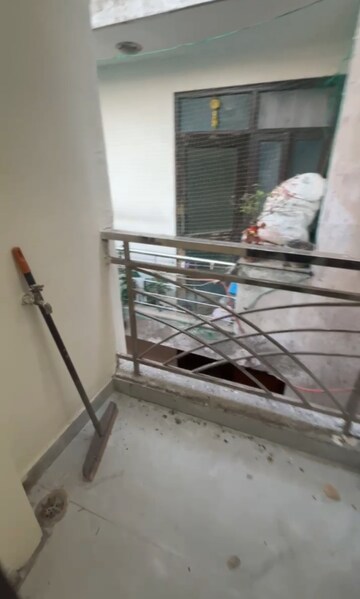 Balcony in 1 BHK Builder Floor at Govindpuri – for Rent