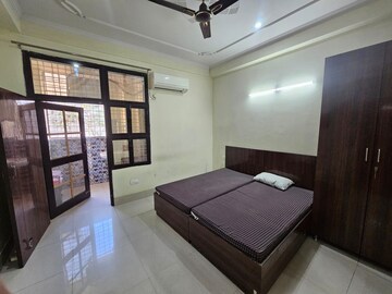 Bedroom in 1 BHK Apartment at Tulip Perla, Sector 49 – for Rent