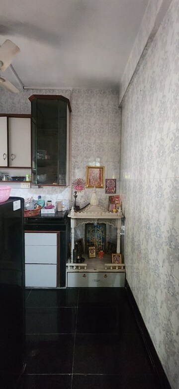 Kitchen in 1.5 BHK Apartment at Diamond Garden, Chembur – for Rent