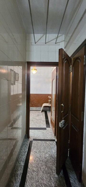 Building Lobby in 1.5 BHK Apartment at Diamond Garden, Chembur – for Rent