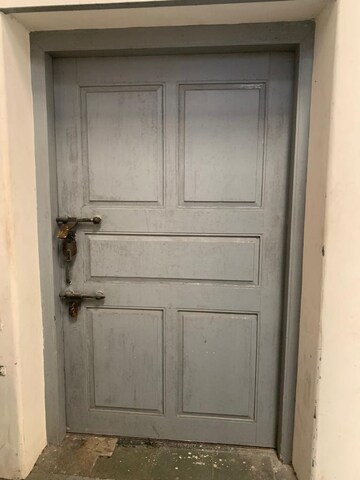 Furnished Amenities in  Warehouse at Goregaon East – for Sale