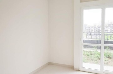 Room in 1 BHK Apartment at Godrej Infinity, Keshav Nagar – for Rent