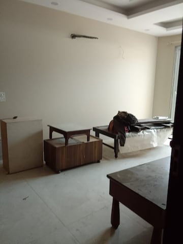 Living Room in 2 BHK Builder Floor at Hauz Khas – for Rent