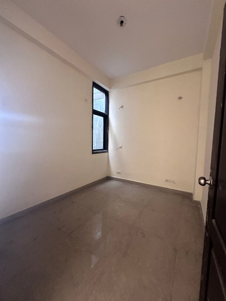 Room, aditya-world-city-residences 3 Bedroom 1377 Sq.Ft. Builder Floor In Shahpur Bamheta Ghaziabad 8373185