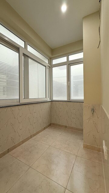 Room in 2 BHK Apartment at Capital Paradise, Pathribagh – for Sale