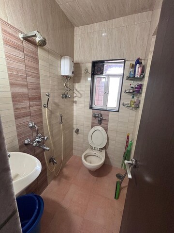 Bathroom in 1 BHK Apartment at Anita Nagar Chs, Kandivali East – for Rent