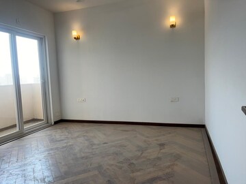 Room in 4 BHK Apartment at Atul WesternHills Villa, Baner – for Sale