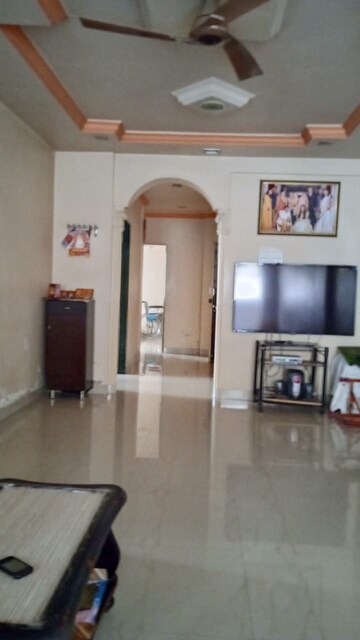 Furnished Amenities in 2 BHK Apartment at Thackers Apartments, Camp – for Sale