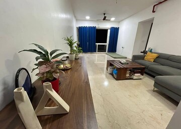 Master Bedroom in 2 BHK Apartment at Nahar Amrit Shakti, Chandivali – for Rent