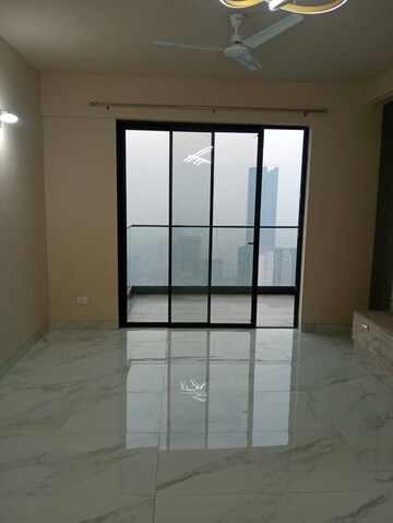 Room in 3 BHK Apartment at Shapoorji Pallonji Joyville Phase 3, Sector 102 – for Rent