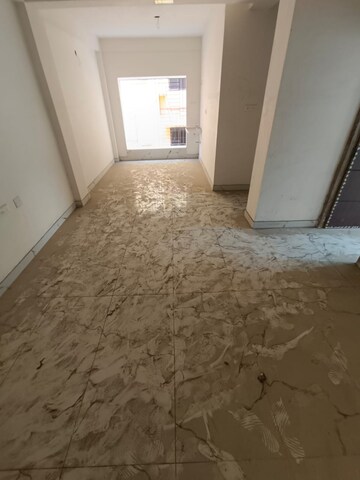 Room in 2 BHK Builder Floor at Parnasree Pally – for Sale