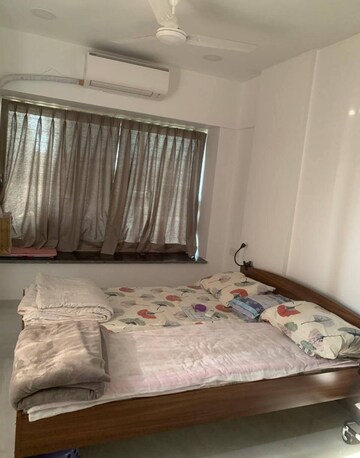 Bedroom in 2 BHK Apartment at Srishti complex Powai, Powai – for Rent