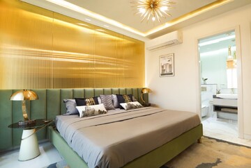 Bedroom in 3 BHK Apartment at Smart World Orchard, Sector 61 – for Sale