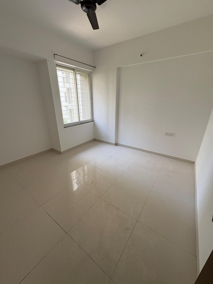 Room, majestique-manhattan 2 Bedroom 950 Sq.Ft. Apartment In Wagholi Pune 8373734