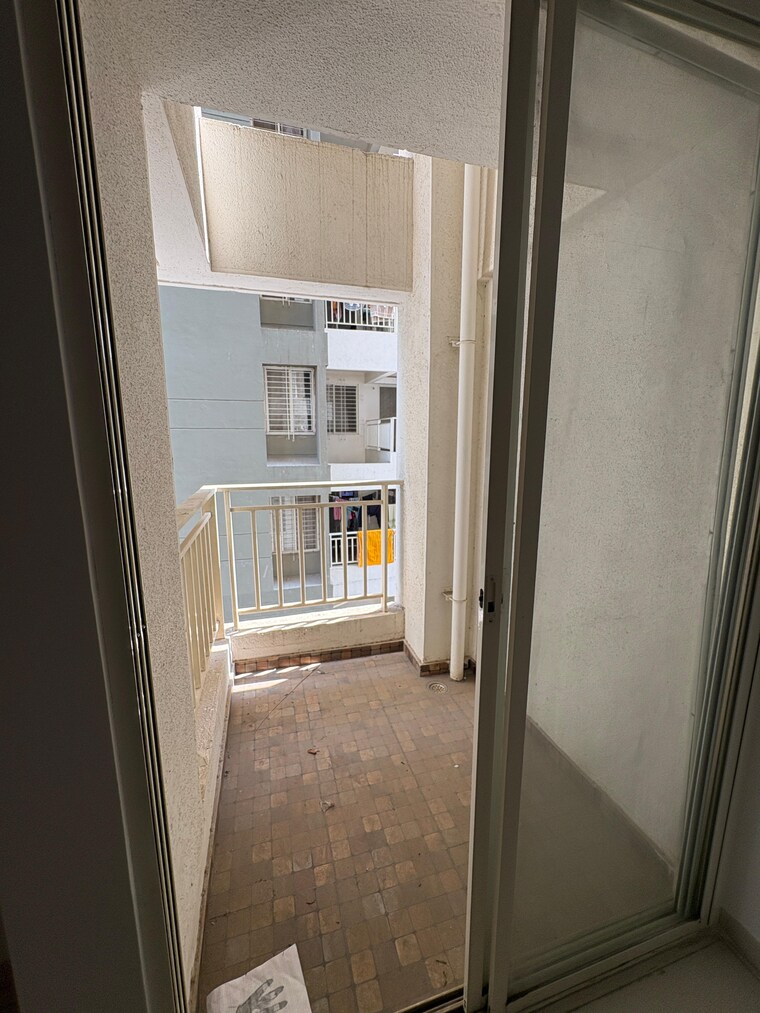 undefined, majestique-manhattan 2 Bedroom 950 Sq.Ft. Apartment In Wagholi Pune 8373734