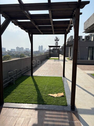 Gym in 3 BHK Apartment at Smart World Orchard, Sector 61 – for Sale