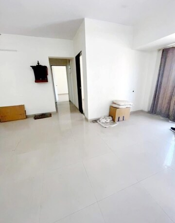 Room in 3 BHK Apartment at Nahar Amrit Shakti, Chandivali – for Rent