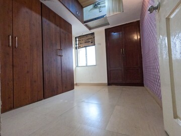 2 BHK Apartment For Rent in Raunak Unnathi Woods, Ghodbunder Road