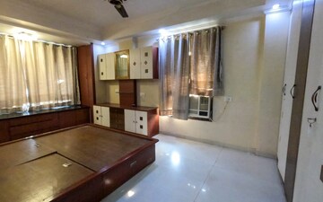 2 BHK Apartment For Rent in Unnathi Woods Phase 1 And 2, Ghodbunder Road