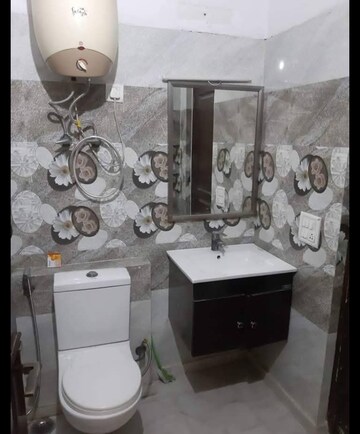 Attached Bathroom in 1 BHK Apartment at Hiranandani Garden Eden 2, Powai – for Rent