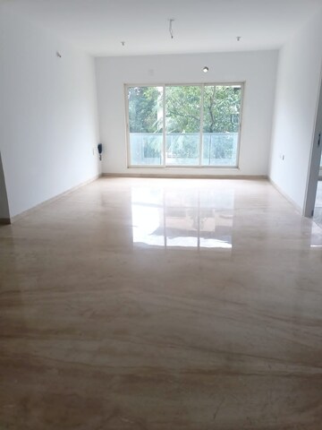 Room in 3.5 BHK Apartment at Auralis The Twins, Louis Wadi – for Sale