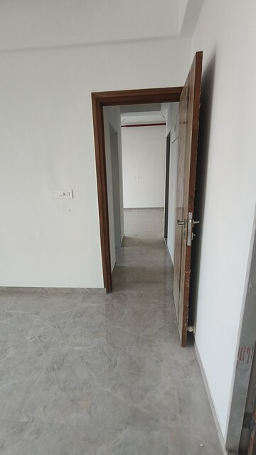  2 BHK Apartment at Jivan Prakash Apartment, Matunga West – for Rent