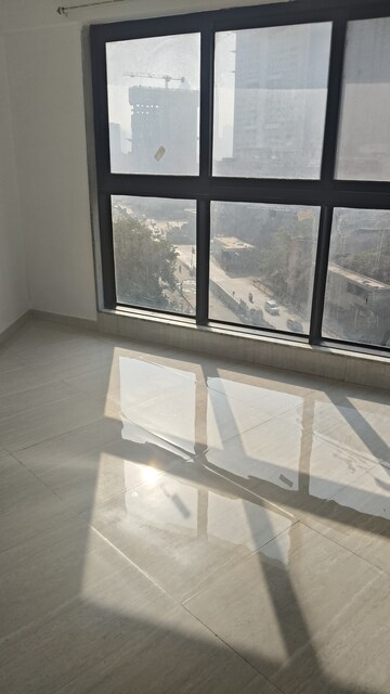 Master Bedroom in 2 BHK Apartment at Jivan Prakash Apartment, Matunga West – for Rent