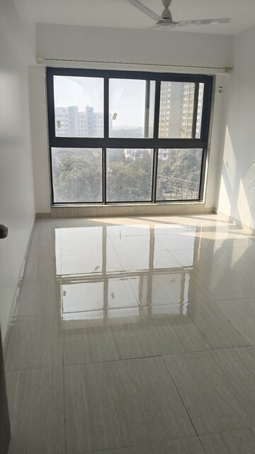 Master Bedroom in 2 BHK Apartment at Jivan Prakash Apartment, Matunga West – for Rent