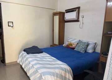 Bedroom in 3 BHK Apartment at Hiranandani Gardens, Powai – for Rent