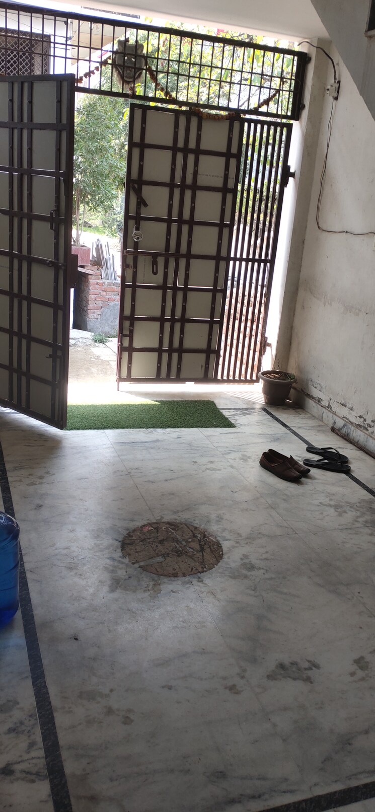 Exterior View, sikandra 2 Bedroom 111 Sq.Yd. Independent House In Sikandra Agra 8373925