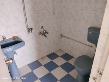 Bathroom in 3 BHK Apartment at Kakade City, Karve Nagar – for Rent