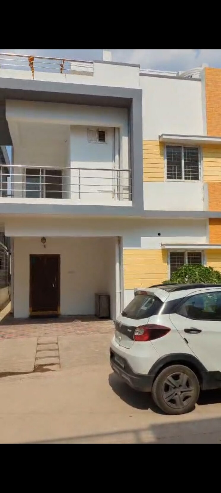 Master Bedroom, lakshmi-bhavnas-glc-cribs 3 Bedroom 2000 Sq.Ft. Villa In Bachupally Hyderabad 8373937