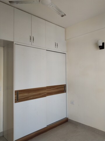 Room in 2 BHK Apartment at Shree Vardhman Mantra, Sector 67 – for Rent