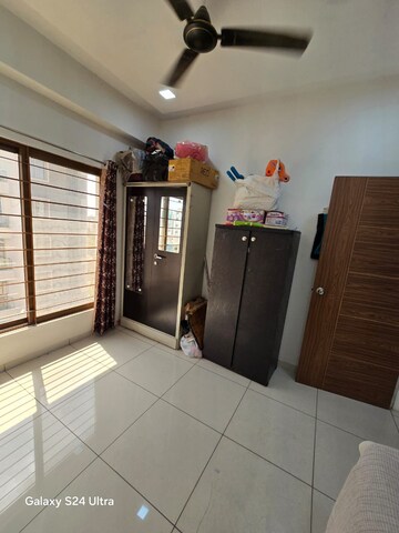 Room in 2 BHK Apartment at Harni – for Sale