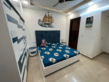 Bedroom in 3 BHK Builder Floor at Rohini Sector 11 – for Sale