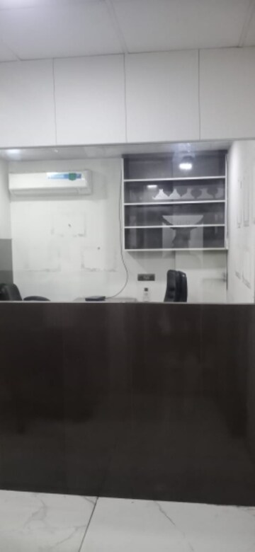 Furnished Amenities in  Office Space at Laxmi Nagar – for Rent