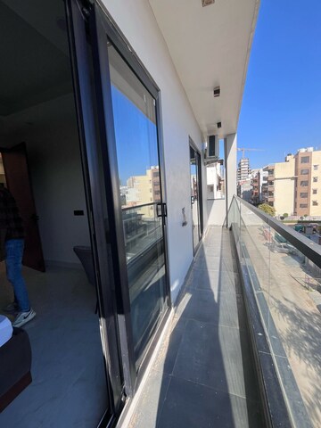 Building Lobby in 2 BHK Builder Floor at Sector 43 – for Rent