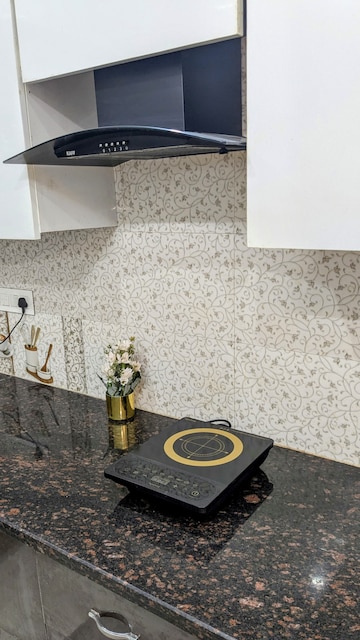 Furnished Amenities in 2 BHK Builder Floor at Sector 42 – for Rent