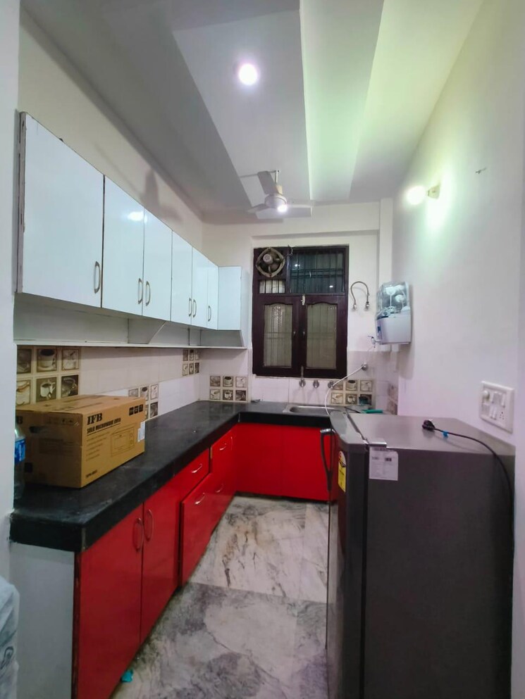 Kitchen, rwa-residential-society-sector-46 2 Bedroom 1500 Sq.Ft. Independent House In Sector 46 Gurgaon 8374268