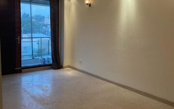 3 BHK Builder Floor For Rent in Saket