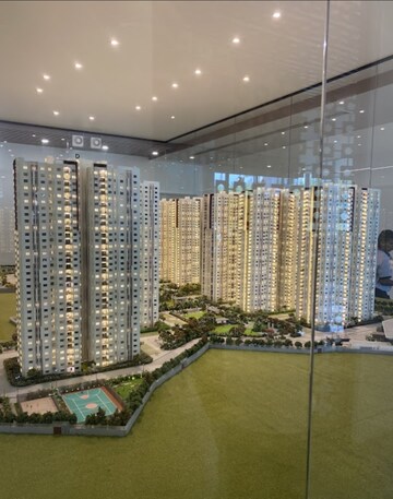Master Plan in 3 BHK Apartment at Aparna Zenon, Puppalaguda – for Sale