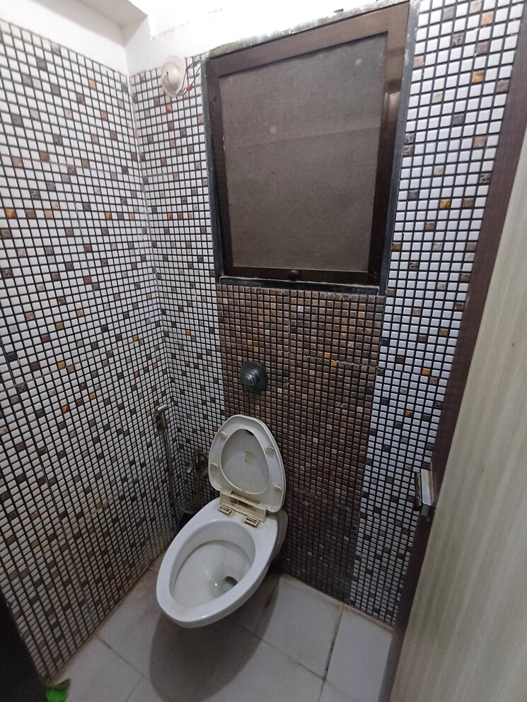 Bathroom, jogeshwari east 1 Bedroom 374 Sq.Ft. Apartment In Jogeshwari East Mumbai 8374447