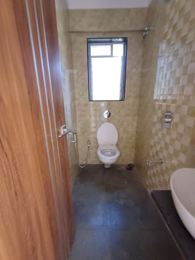  Parking, jogeshwari east 2 Bedroom 508 Sq.Ft. Apartment In Jogeshwari East Mumbai 8374456