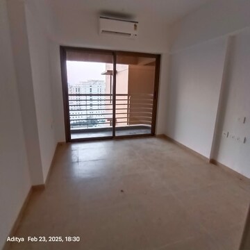 Living Room in 3 BHK Apartment at Kanakia Silicon Valley, Powai – for Rent