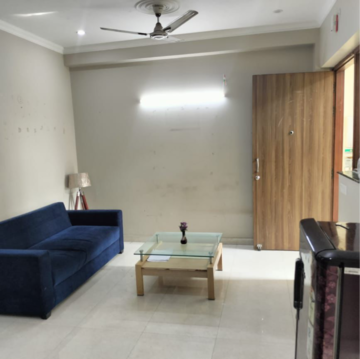 Living Room in 3 BHK Builder Floor at Sector 43 – for Rent