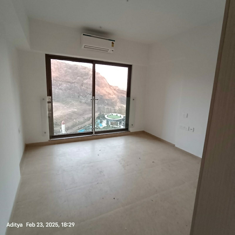 3 BHK + Extra Room 1335 Sq.Ft. Apartment in Kanakia Silicon Valley