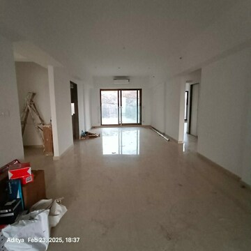 Building Lobby in 3 BHK Apartment at Kanakia Silicon Valley, Powai – for Sale