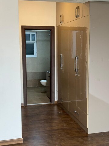 Room in 4 BHK Apartment at ATS Le Grandiose, Sector 150 – for Rent