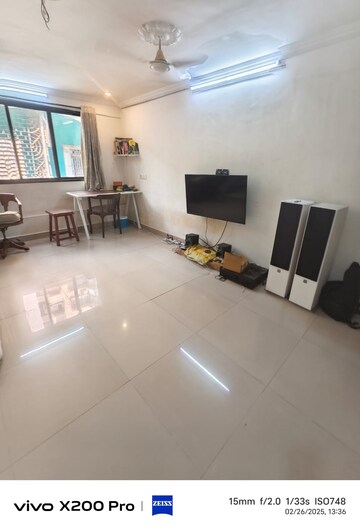 Room in 1 BHK Apartment at St Peters CHS, Bandra West – for Rent
