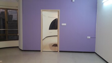 Furnished Amenities in 2 BHK Apartment at Rag Megh Malhar, Goregaon East – for Rent